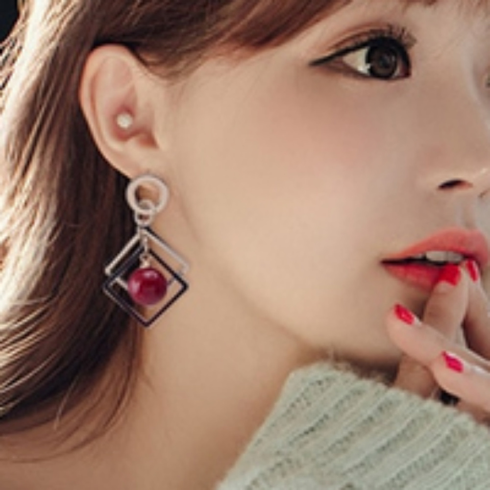 Geometric  Square Red pearl earrings jewelry